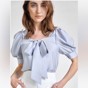 Light blue tie puff sleeve blouse!